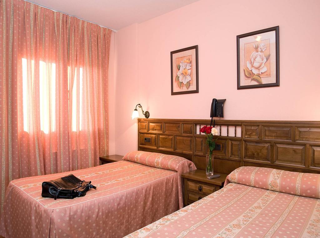 Hotel Rural "Victoria" Humanes Rom bilde